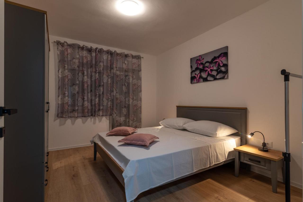 Apartman Galeb تروغير المظهر الخارجي الصورة