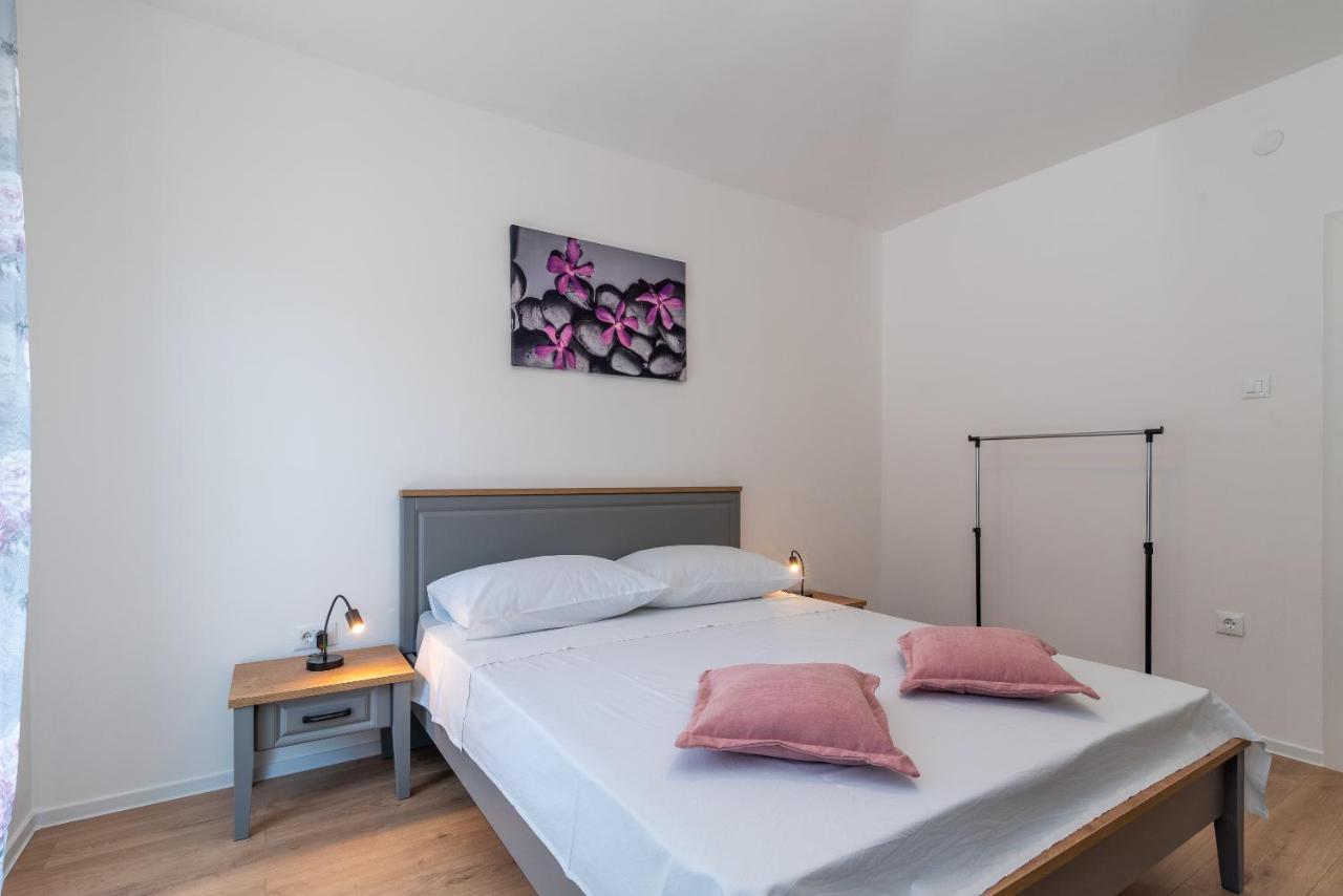 Apartman Galeb تروغير المظهر الخارجي الصورة